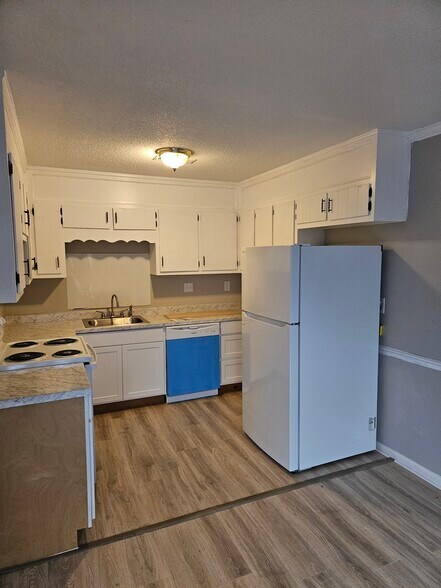 More Photos Of 2225 Golf Rd SW, Huntsville Apartments For Sale