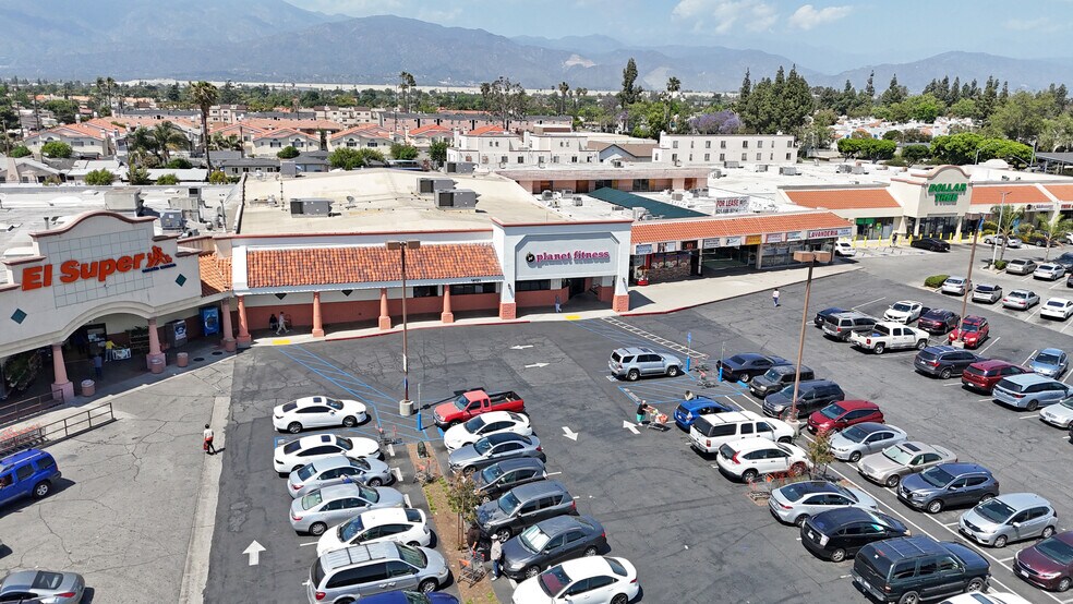 More Photos Of 14151 Ramona Blvd, Baldwin Park Storefront For Lease