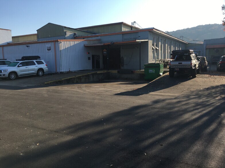 More Photos Of 3500 N Hawthorne St, Chattanooga Light Distribution For Lease