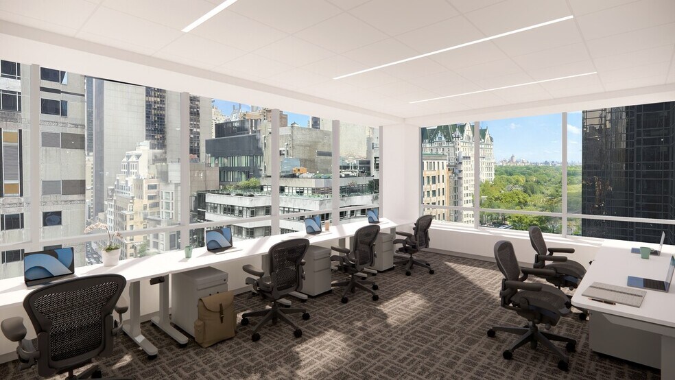 More Photos Of 717 Fifth Ave, New York Coworking Space