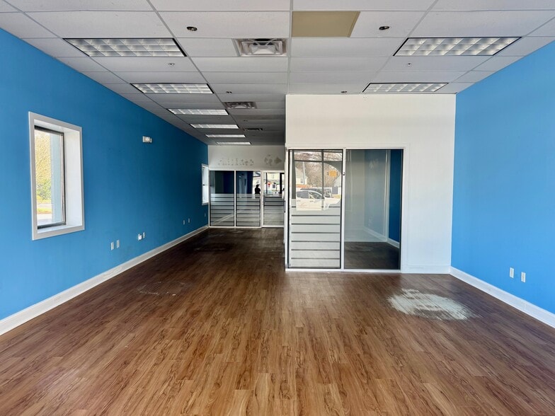 Primary Photo Of 19413 Jingle Shell Way, Lewes Storefront Retail Office For Lease