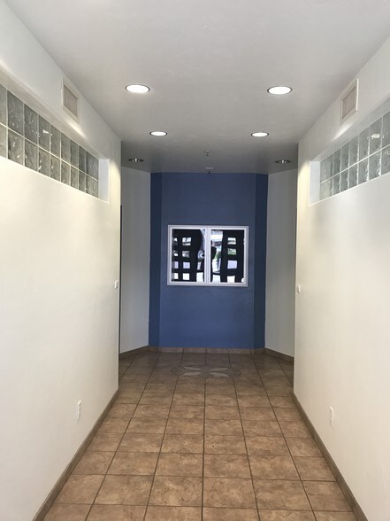 More Photos Of 1310 W St Marys Rd, Tucson Medical For Lease