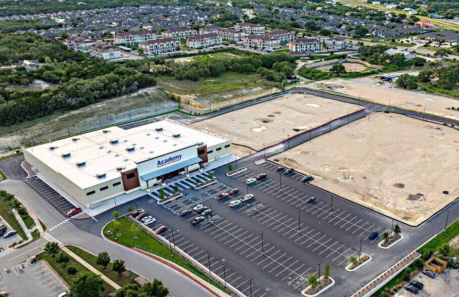 More Photos Of Us Highway 281 & Highway 46, Bulverde General Retail For Lease