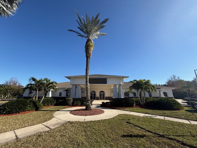 Primary Photo Of 389 Commerce Pky, Rockledge Medical For Lease