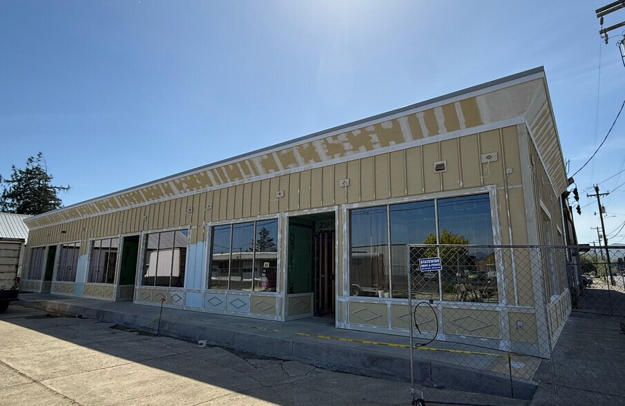 Primary Photo Of 108 Stillwell Ave, Tillamook Flex For Lease