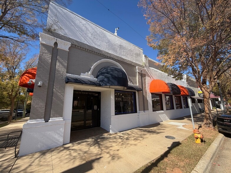 Primary Photo Of 106 W Washington St, Abbeville Office For Sale