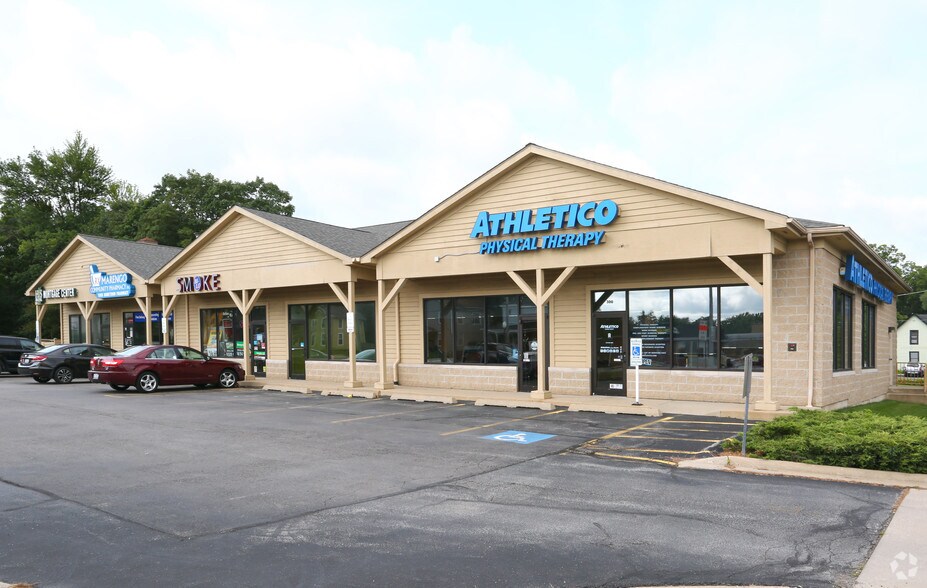 Primary Photo Of 302-310 State St, Marengo Unknown For Sale