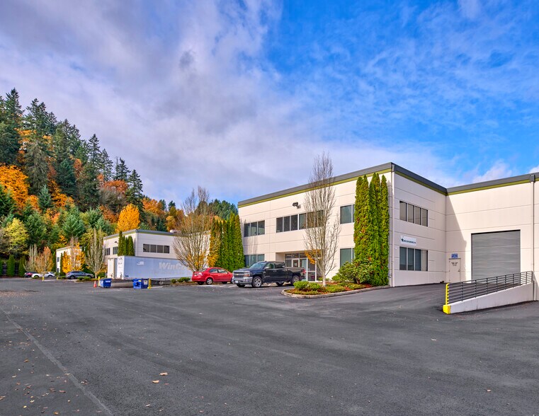 More Photos Of 1307 W Valley Hwy N, Auburn Warehouse For Lease