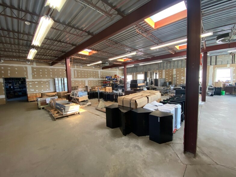 More Photos Of 240 Rutgers Ave. st, Maplewood Industrial For Sale