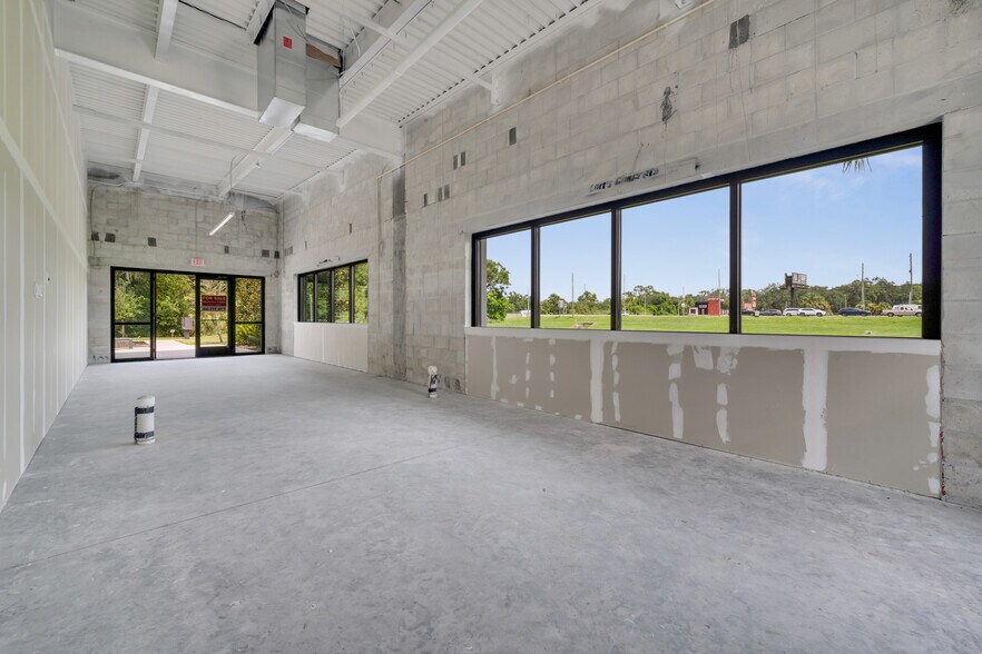 More Photos Of 3370 Rouse Rd, Orlando Storefront For Sale