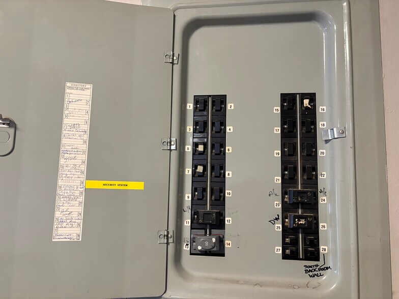 More Photos Of 816 Main St, Lafayette Storefront Retail Residential For Lease