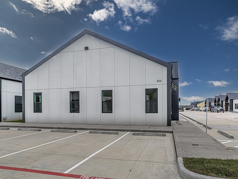 More Photos Of 5251 Katy Mills Circle, Katy Office For Sale