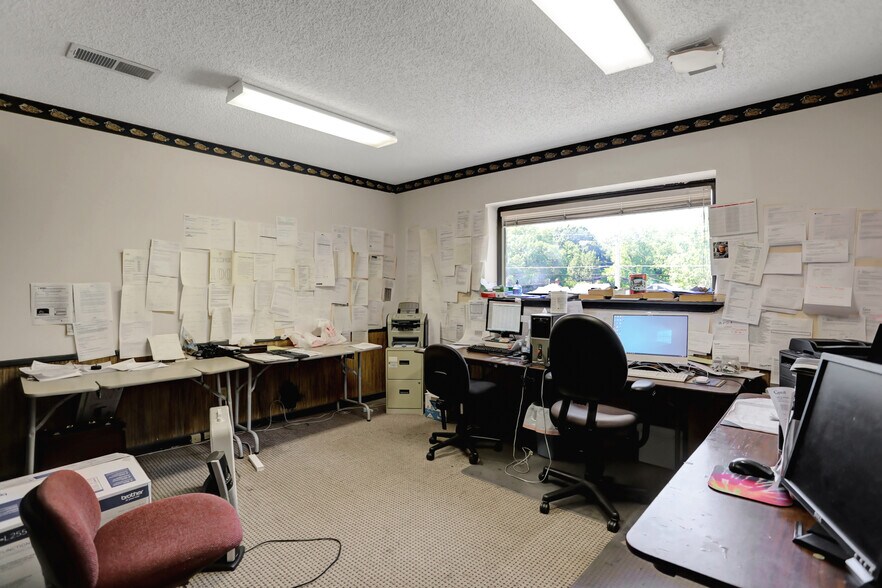 More Photos Of 3634 Park Ave, Memphis Office For Sale