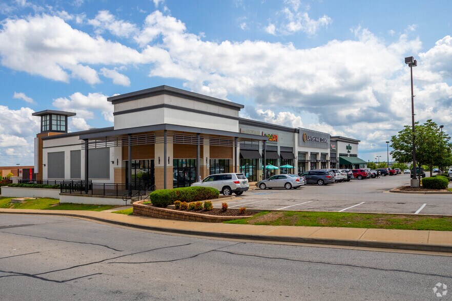 More Photos Of 7454-7474 S Olympia Ave, Tulsa Freestanding For Lease