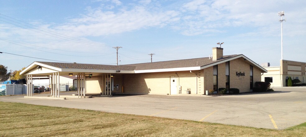 More Photos Of 2455 Stanley Ave, Dayton Auto Dealership For Sale