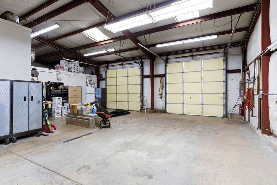More Photos Of 3349 S 1900 W, Roy Research And Development For Lease