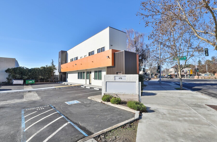 More Photos Of 476 E Campbell Ave, Campbell Unknown For Lease