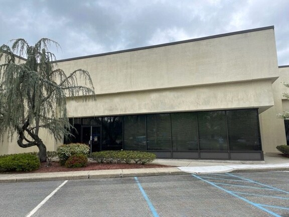 Primary Photo Of 300 Route 17, Mahwah Warehouse For Lease