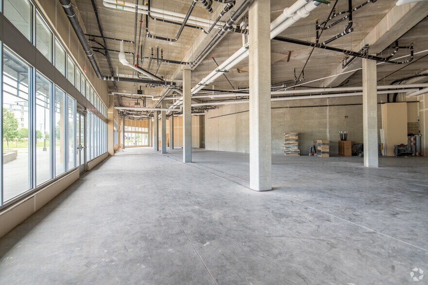 More Photos Of 1000 Washington Ave SE, Minneapolis Apartments For Lease