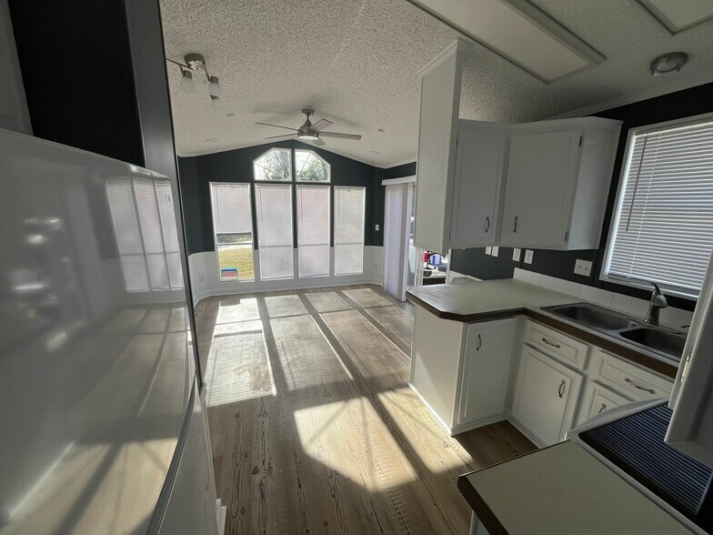 More Photos Of 7322 Highway 122 E, Ray City Manufactured Housing Mobile Home Park For Sale