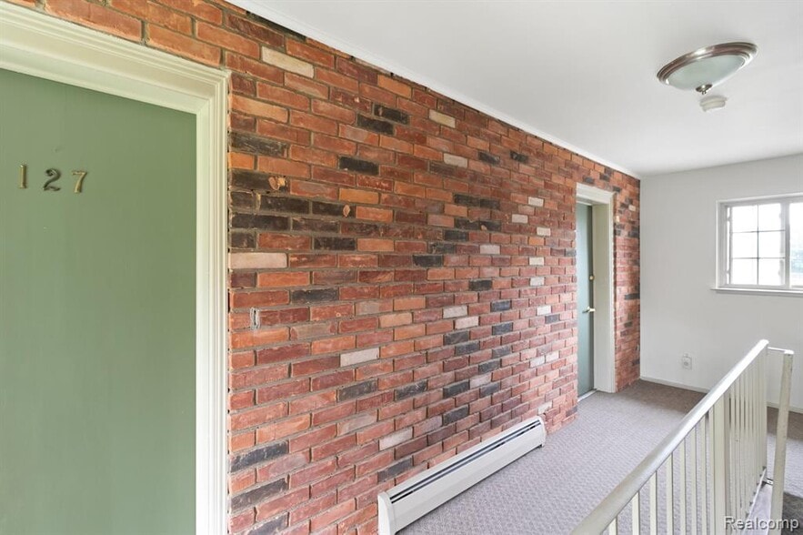 More Photos Of 500 Romeo Rd, Rochester Apartments For Sale