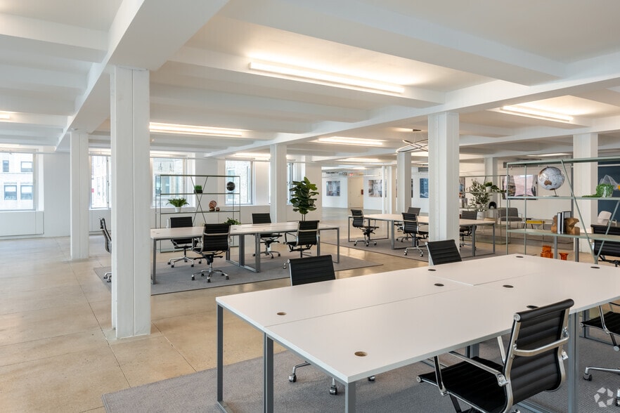 More Photos Of 340 Madison Ave, New York Office For Lease
