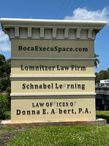 More Photos Of 7999 N Federal Hwy, Boca Raton Loft Creative Space For Sale
