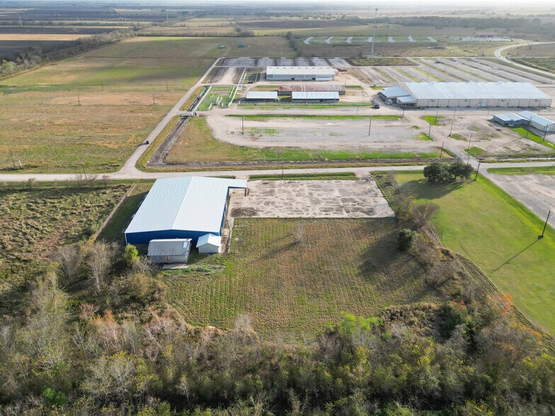 More Photos Of 149 County Road 219, Bay City Warehouse For Sale