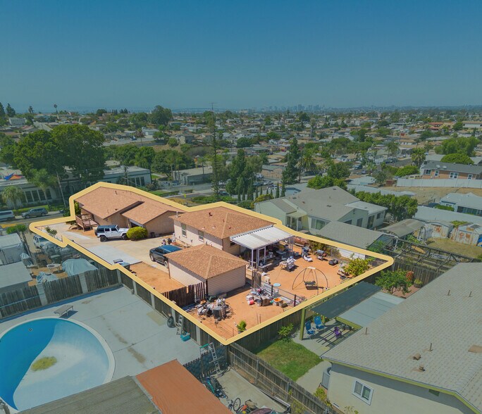 More Photos Of 2245 S Lanoitan Ave, National City Apartments For Sale