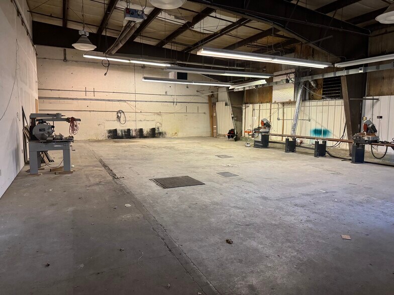 More Photos Of 95 Greenwood Ave, Midland Park Light Distribution For Lease