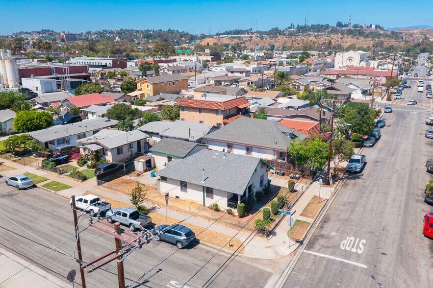 More Photos Of 301 N McDonnell Ave, Los Angeles Apartments For Sale