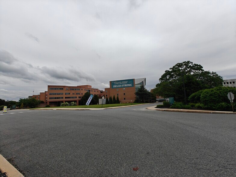 More Photos Of 1 Medical Center Blvd, Chester Hospital For Lease
