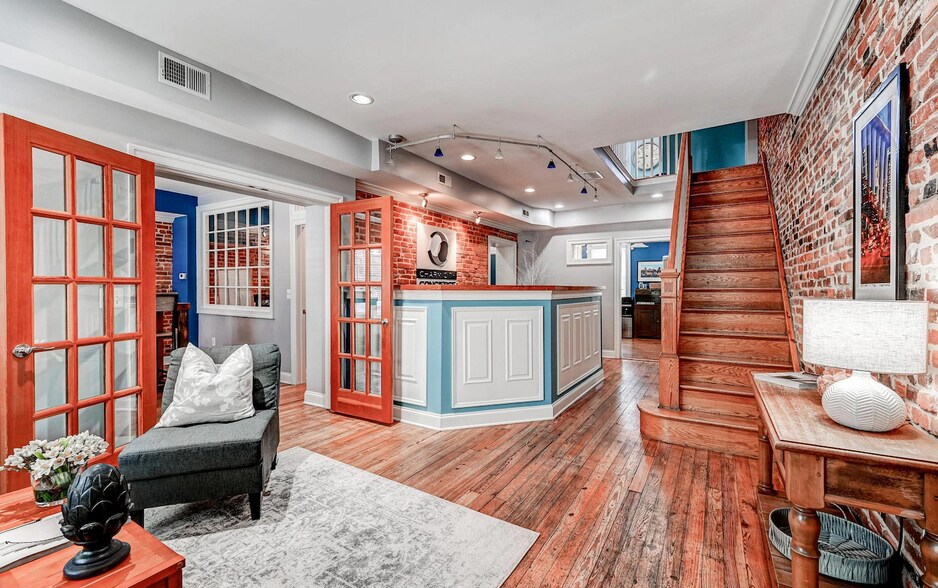 More Photos Of 1437 E Fort Ave, Baltimore Office Residential For Sale