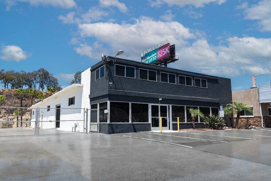 More Photos Of 6580 Federal Blvd, Lemon Grove Warehouse For Sale