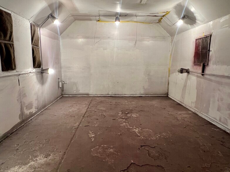 More Photos Of 524 Warren St, Thermopolis Industrial For Sale