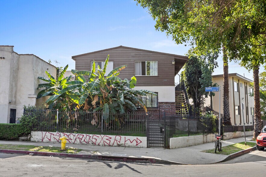 Primary Photo Of 2334 Valley St, Los Angeles Apartments For Sale