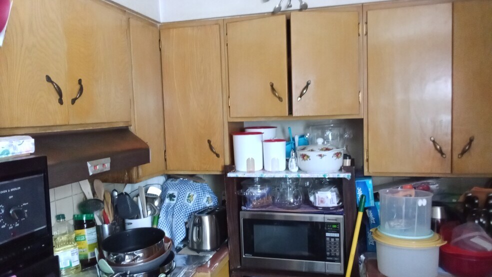 More Photos Of 5625 Mission St, San Francisco Multifamily For Sale