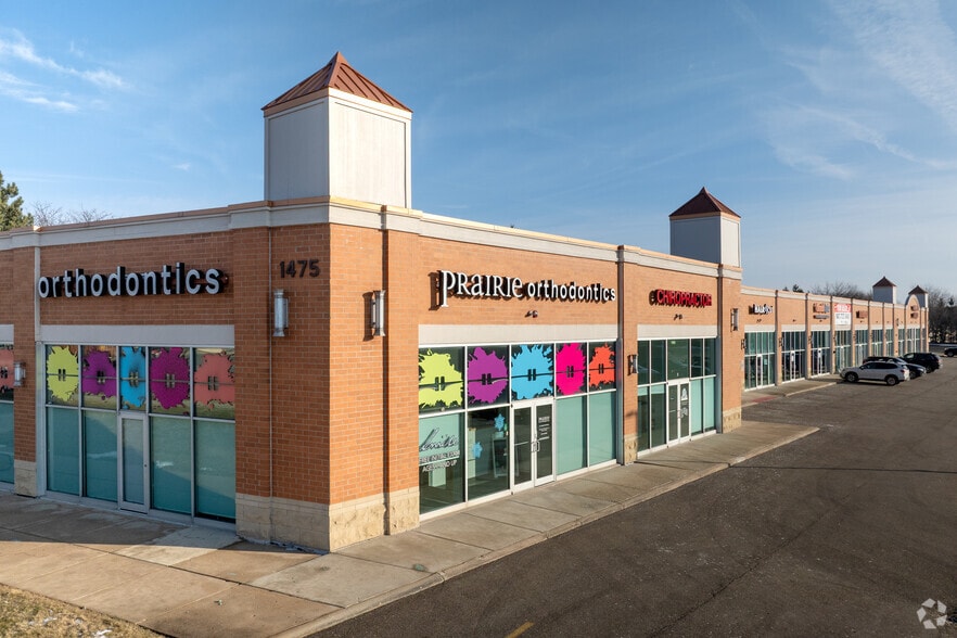 More Photos Of 1475 Dilleys Rd, Gurnee Unknown For Lease