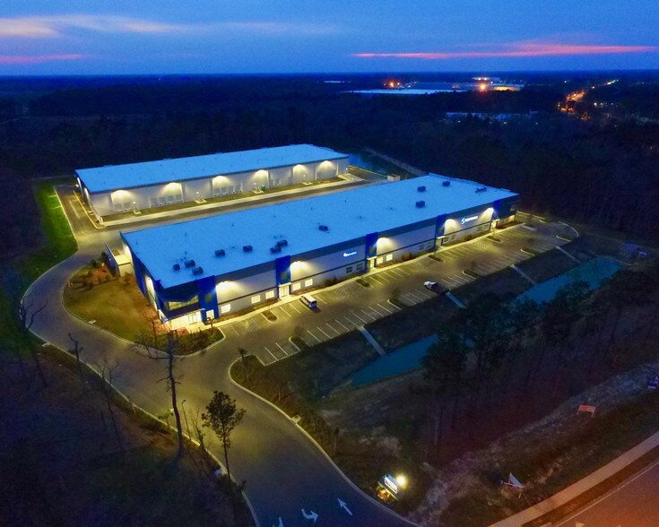 More Photos Of 8351 Palmetto Commerce Pky, Ladson Warehouse For Lease