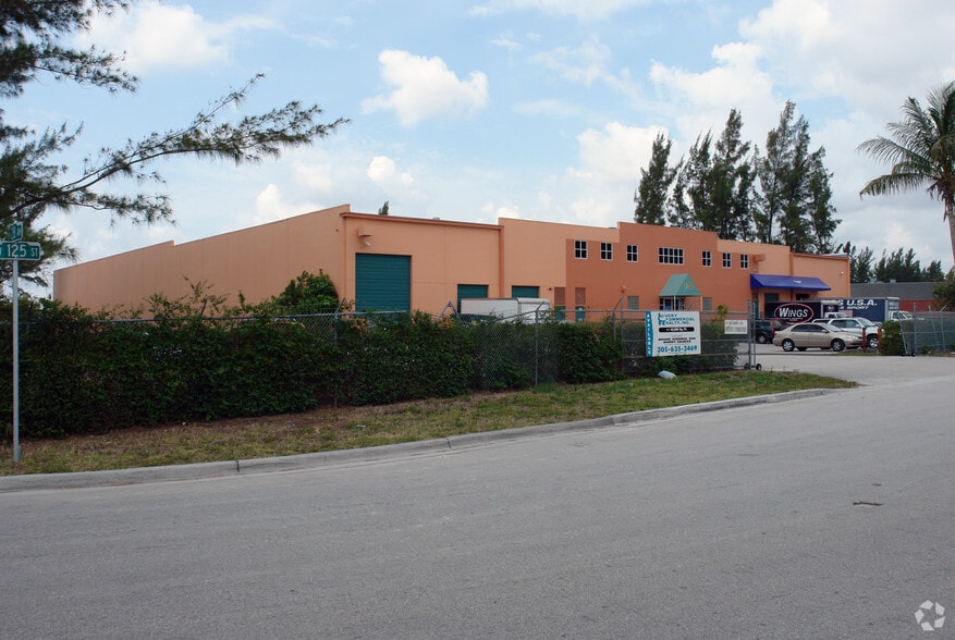 More Photos Of 2800 NW 125th St, Miami Warehouse For Lease