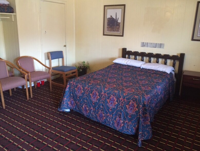 More Photos Of 529 E Veterans Memorial Blvd, Killeen Hotel For Sale