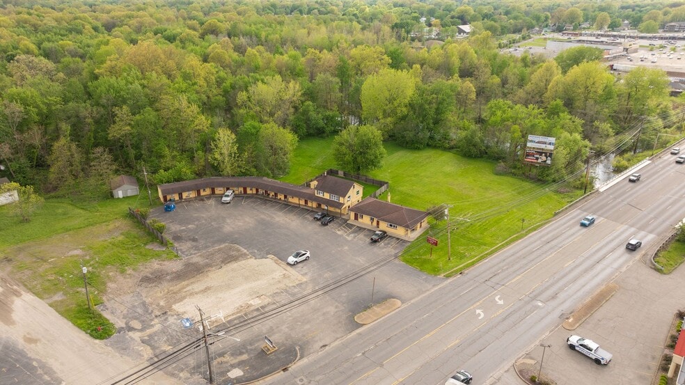 More Photos Of 5318 Youngstown Warren Rd, Niles Hotel For Sale