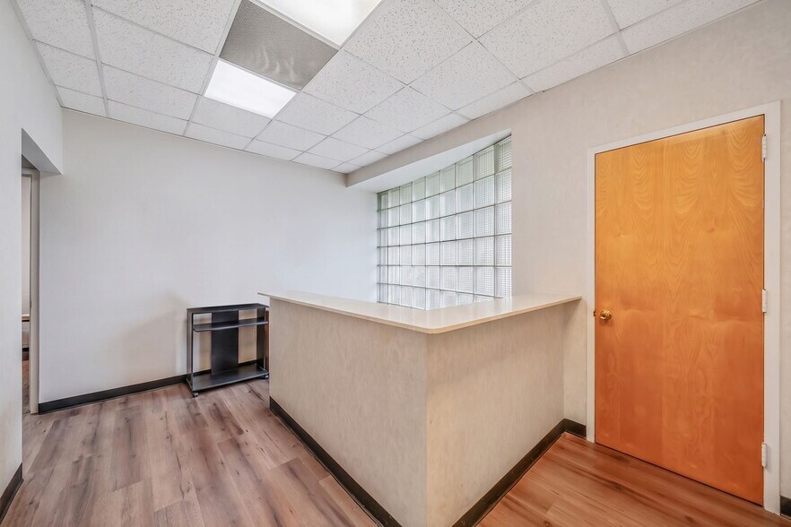More Photos Of 369 E Main St, East Islip Medical For Sale