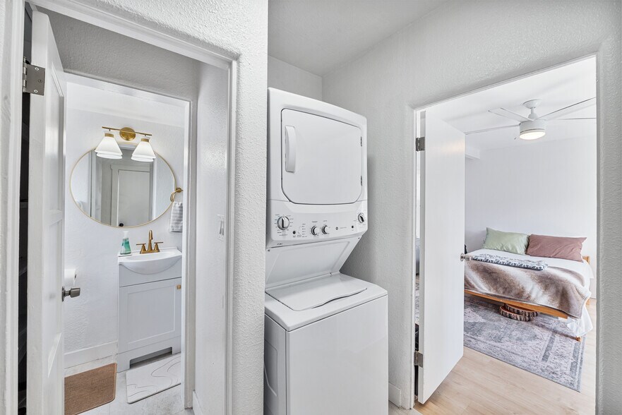 More Photos Of 5738 Meade Ave, San Diego Apartments For Sale