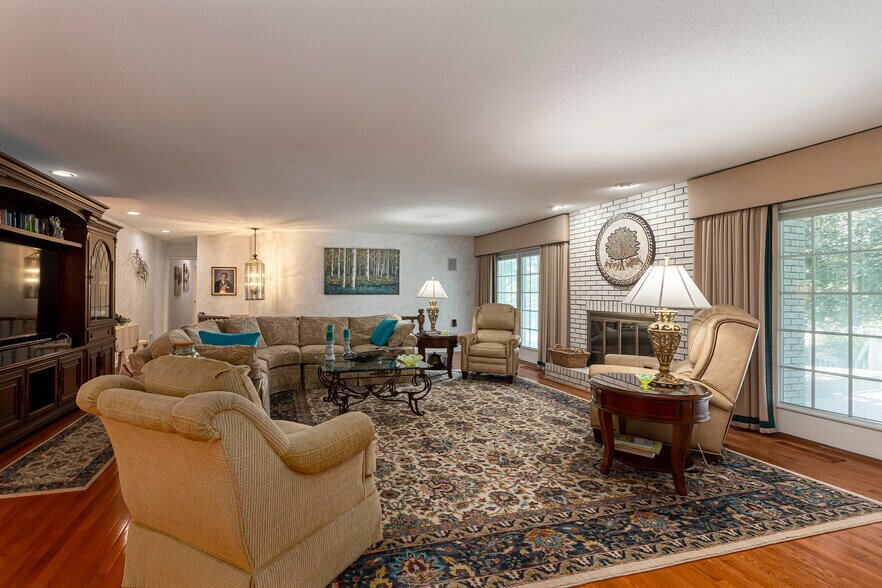 More Photos Of 15866 Moellers Rd, Marion Specialty For Sale