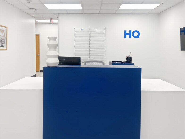 More Photos Of 16100 Cairnway Dr, Houston Coworking Space