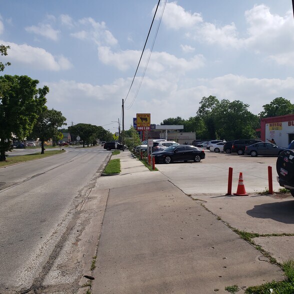 More Photos Of 6728 Cullen Blvd, Houston Freestanding For Sale