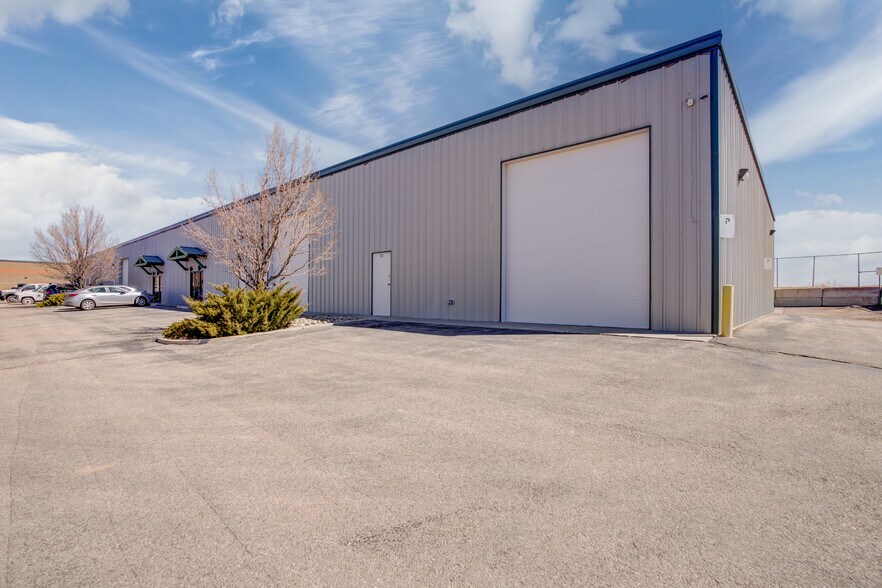 More Photos Of 5739 Observation Ct, Colorado Springs Warehouse For Lease