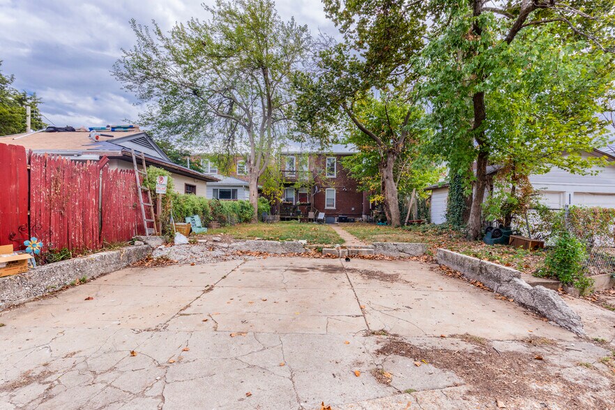 More Photos Of 5617 S Kingshighway Blvd, Saint Louis Multifamily For Sale