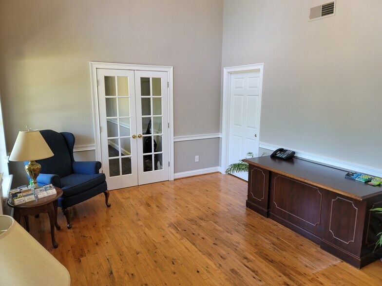 More Photos Of 1250 441 Historic Hwy, Demorest Office Residential For Sale